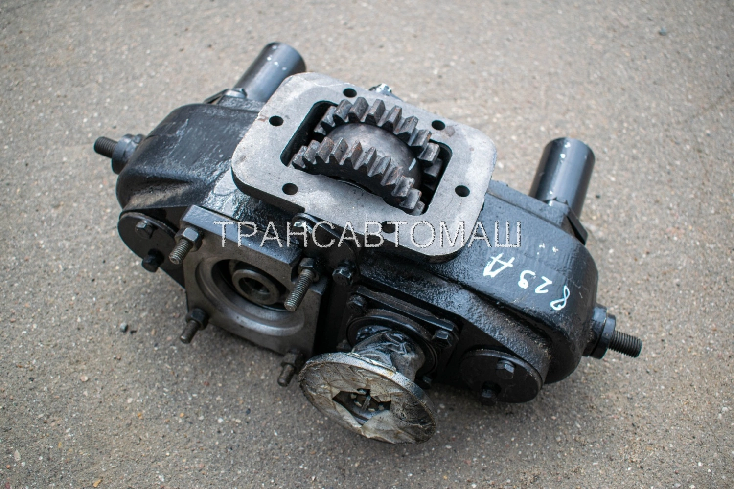Коробка отбора мощности КО-829А.5102000