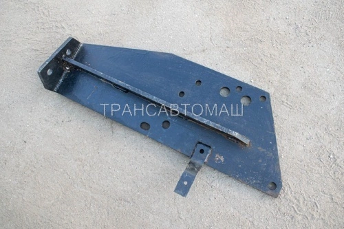 Кронштейн щетки правый дл. 60 см МАЗ, КО-806