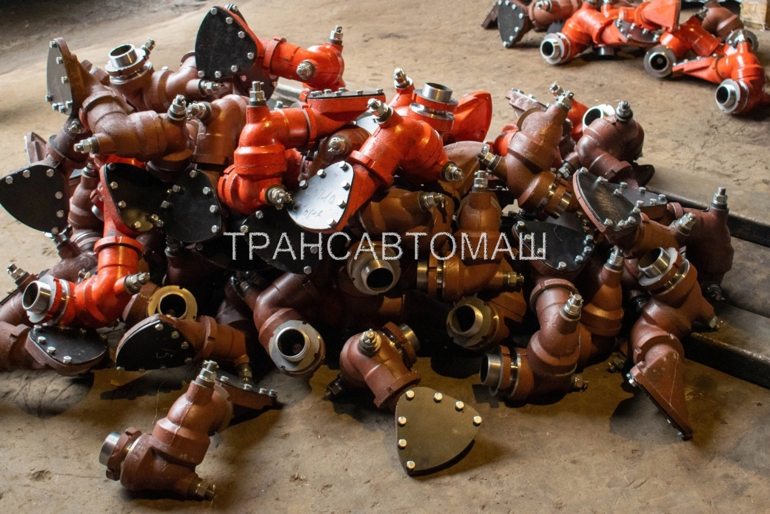 Колено в сборе КО713-32.04.000